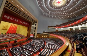 الصين تقترح تعديل دستور البلاد لإزالة القيود عن عدد فقرات الرئاسة
