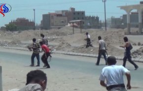 بالفيديو..هذه هي أطماع الامارات في عدوانها على اليمن !