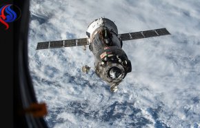 عودة طاقم أمريكي روسي من محطة الفضاء الدولية