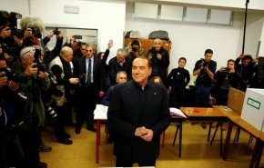 ائتلاف راست و راست افراطی به رهبری برلوسکونی پیشتاز انتخابات ایتالیا

