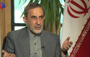 ولايتي: العلاقة الايرانية العراقية هي علاقة استراتيجية