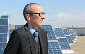 سفير النمسا يعلن استعداد بلاده لانشاء محطات جديدة للطاقة الشمسية في كرمان