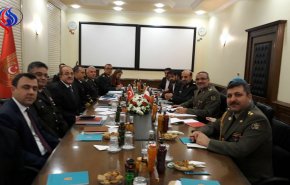 ايران وتركيا تؤكدان على تنمية التعاون الدفاعي المشترك