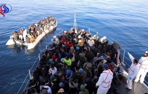 خفر السواحل بتونس ينقذون أكثر من مئة مهاجر غير قانوني
