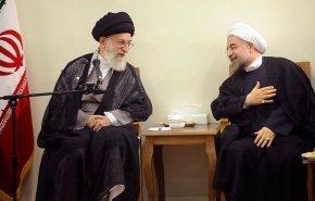 قائد الثورة والرئيس روحاني يتبادلان التهنئة بمناسبة عيد نوروز