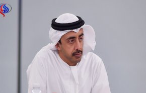شاهد بالفيديو ...وزير خارجية الإمارات عبد الله بن زايد “سكراناً يترنح”!