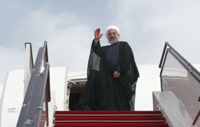 روحاني يعود الى طهران منهيا زيارة لتركمنستان وأذربيجان