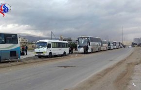 بالصور.. خروج دفعة سابعة من إرهابيي جوبر وزملكا وعين ترما وعربين وعائلاتهم إلى إدلب