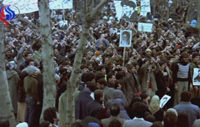 ايران تحتفل بذكرى تأسيس الجمهورية الاسلامية