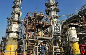 مفاوضات مع شركات اجنبية لتطوير حقول نفطية ايرانية في ايلام 