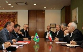 ظریف خواستار ایجاد کانال بانکی برای تسهیل مراودات تجاری بین ایران و برزیل شد