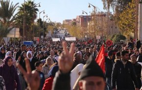 السلطات المغربية تطلق سراح معتقل في أحداث 