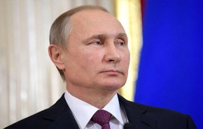 پوتین: تهاجم آمریکا و متحدانش به سوریه نقض قوانین بین‌المللی است
