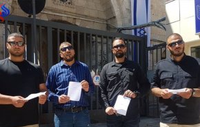 الاحتلال يستدعي 4 من حراس المسجد الاقصى المبارك