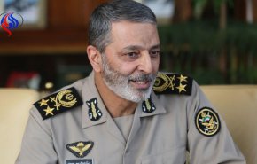 فرمانده ارتش: نظام سلطه با انقلاب اسلامی در تقابل رو در رو است