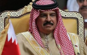 ملك البحرين يدعي حكم قطر قبل 256 عاماً!