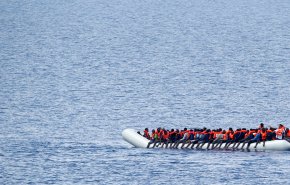 حرس الساحل الليبي ينقذ 80 مهاجرا غير شرعي بمليتة