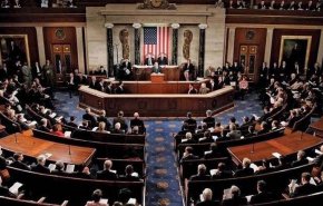 إدارة ترامب تبلغ الكونغرس بالانسحاب من الإتفاق النووي