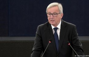 رئیس کمیسیون اروپا: آمریکا وحشیانه به روابط چندجانبه پشت کرده است