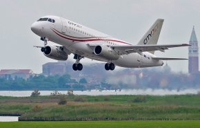 سوخو هواپیماهای مسافری را به ایران تحویل می‌دهد

