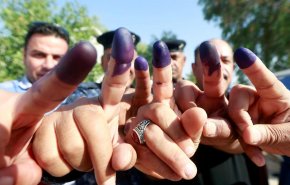 شاهد كيف ساهمت المرجعية في نجاح الانتخابات البرلمانية العراقية