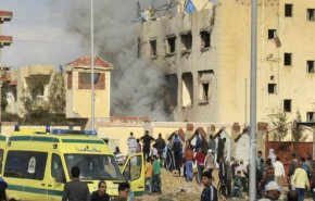 وقوع انفجار مقابل سفارت آمریکا در قاهره