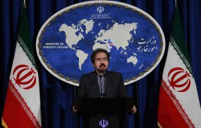 إيران ترد على أنباء خروجها من سوريا