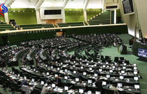 البرلمان الايراني يعيد لائحة مكافحة الإرهاب الى لجنة الأمن القومي
