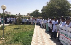 معركة بين الحكومة الموريتانية والأطباء تشل عمل المستشفيات