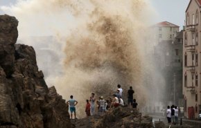 فقدان 16 شخصا اثر اعصار ماكونو ضرب جزيرة سقطري 
