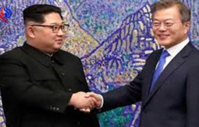 في قمة ثانية.. رئيس كوريا الجنوبية يلتقي نظيره الشمالي + صور