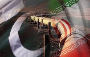 باكستان تبحث مع إيران إحياء مشروع نقل الغاز