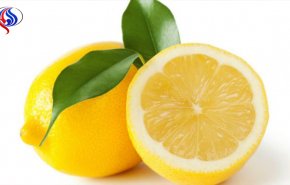 5 أشياء تدفعك إلى تطبيق عصير الليمون على شعرك
