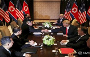 دیدار سران آمریکا و کره شمالی به همراه هیات دیپلماتیک آغاز شد