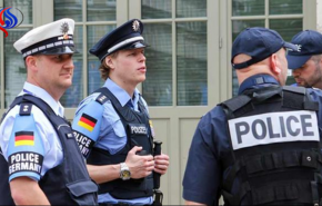 ألمانيا توقف رجلي شرطة عن العمل..والسبب؟