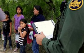 روز پدر؛ فرصتی برای نقد سیاست‌های مهاجرتی ترامپ!