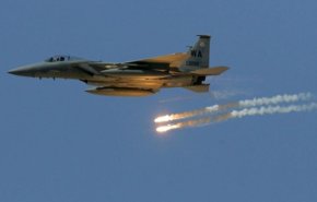 حمله جنگنده‌های متجاوز آمریکایی به پایگاه ارتش سوریه

