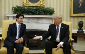 تاکید نخست‌وزیر کانادا بر لزوم واکنش متقابل به جنگ تجاری آمریکا