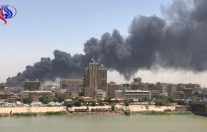 حريق هائل في محال تجارية شرقي بغداد +صور