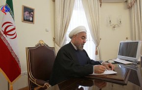 الرئيس الإيراني يعزي أسر ضحايا حادثة سنندج