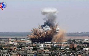حمله هوایی صهیونیست‌ها به غزه در پاسخ به بادبادک؛ یک فلسطینی شهید شد
