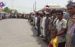 وقفات احتجاجية في الحديدة تنديدا بالعدوان