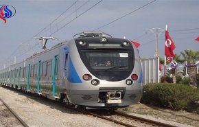 نجاة عشرات الركاب بعد سريان قطار 10 كم بدون سائق في تونس