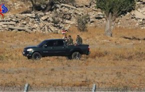 القوات السورية ترفع العلم فوق معبر القنيطرة