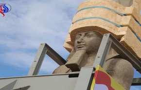 مصر.. ترميم تمثال ضخم للملك رمسيس الثاني