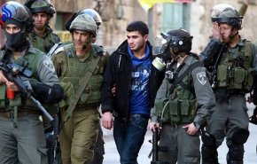 جیش الاحتلال یعتقل 20 فلسطينيا في الضفة الغربية(فيديو)