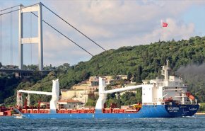 عبور کشتی سوری از تنگه «بسفر» ترکیه برای اولین بار پس از 7 سال