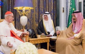  إيكونومست: بناء كنائس في السعودية مسألة وقت!