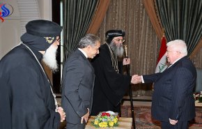 العراق ينسق مع الفاتيكان للحد من هجرة المسيحيين
