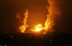 لحظه حمله موشکی رژیم صهیونیستی به نوار غزه + فیلم